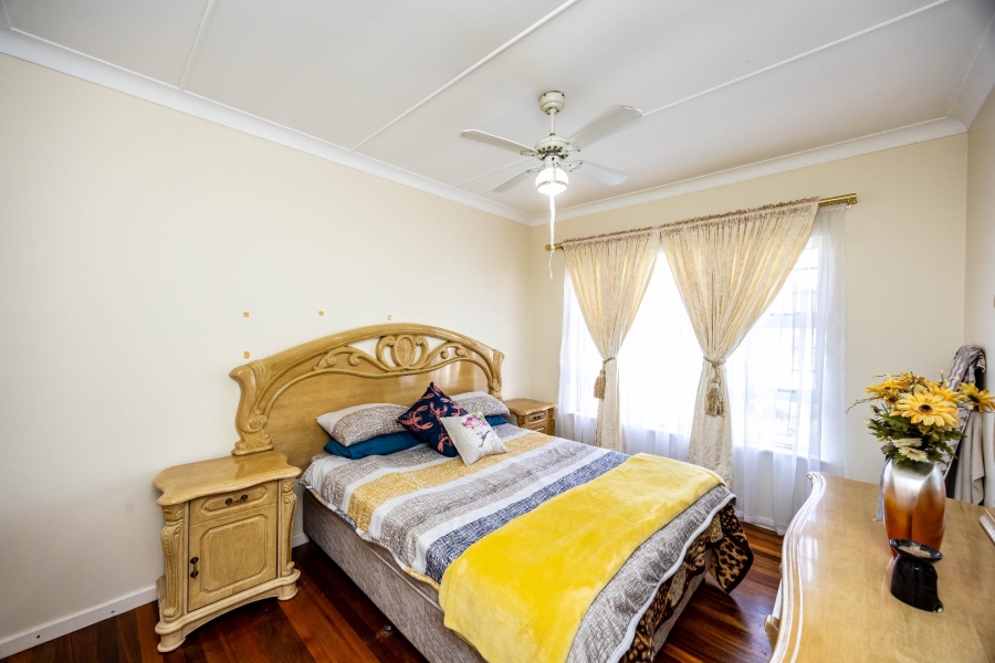 3 Bedroom Property for Sale in Sunnyridge Eastern Cape